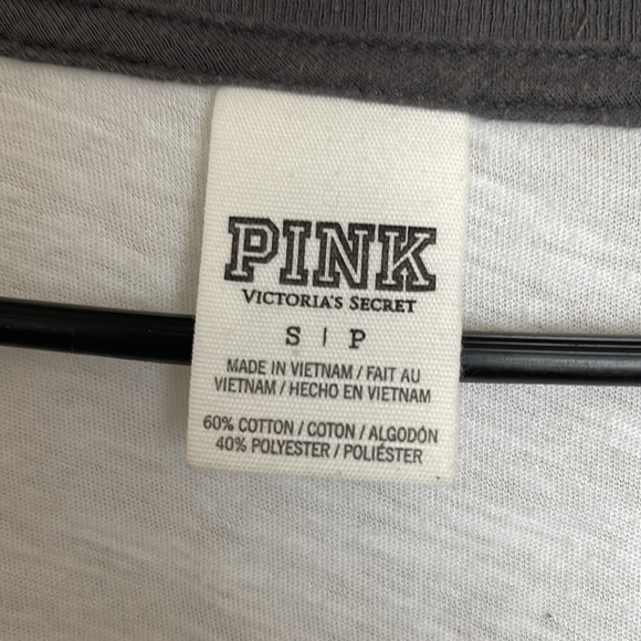 PINK Victoria's Secret White and Dark Gray Long Sleeve Top - Picture 2 of 4
